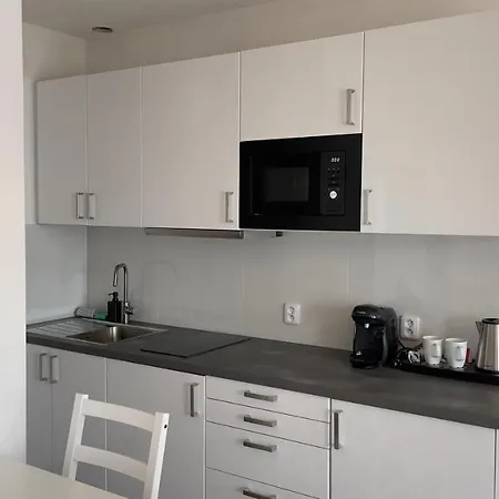 R&j Apartamento