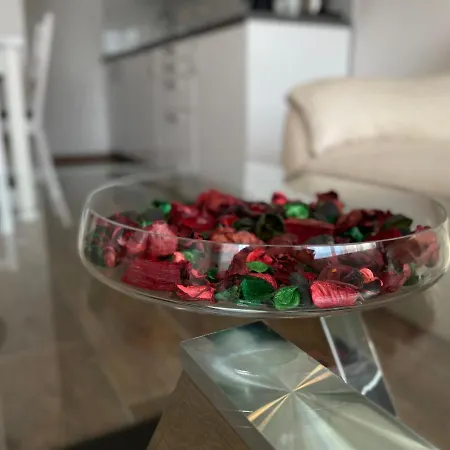 R&j Apartman