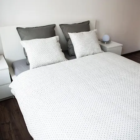 R&j Apartman Broumov