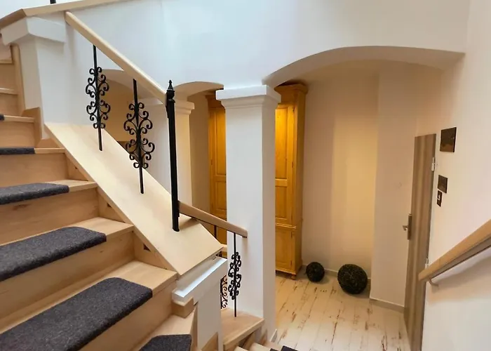 R&j Apartment