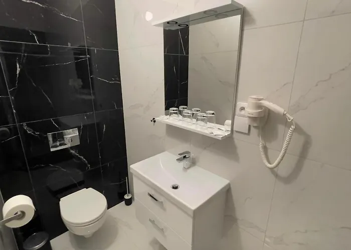 R&j Apartment *